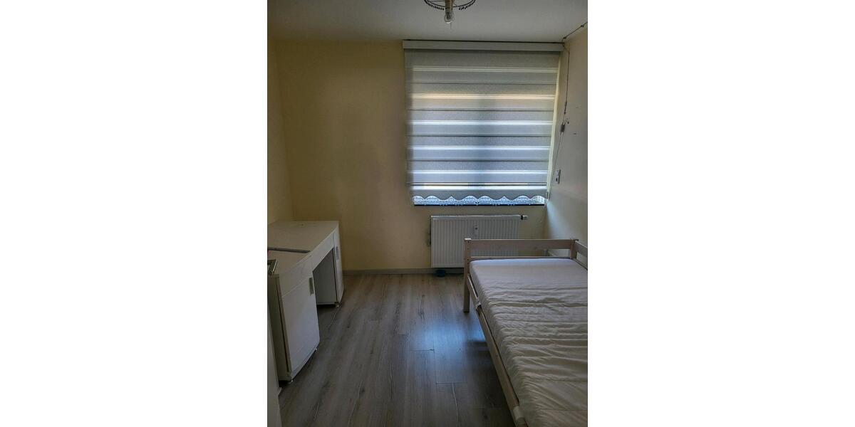 Etagenwohnung Hückelhoven - 4 Zimmer, 100 m&sup2;, 250.000&euro; | Angebot:26719096