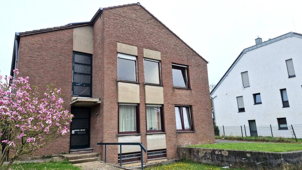 Etagenwohnung Würselen Broichweiden - 5 Zimmer, 144 m&sup2;, 235.000&euro; | Angebot:26557092