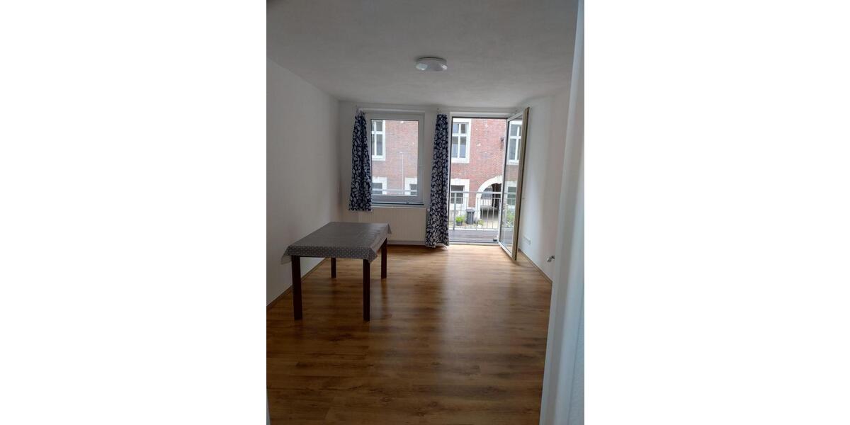 Etagenwohnung Aachen Aachen-Mitte - 2 Zimmer, 75 m&sup2;, 750&euro; | Angebot:25325574