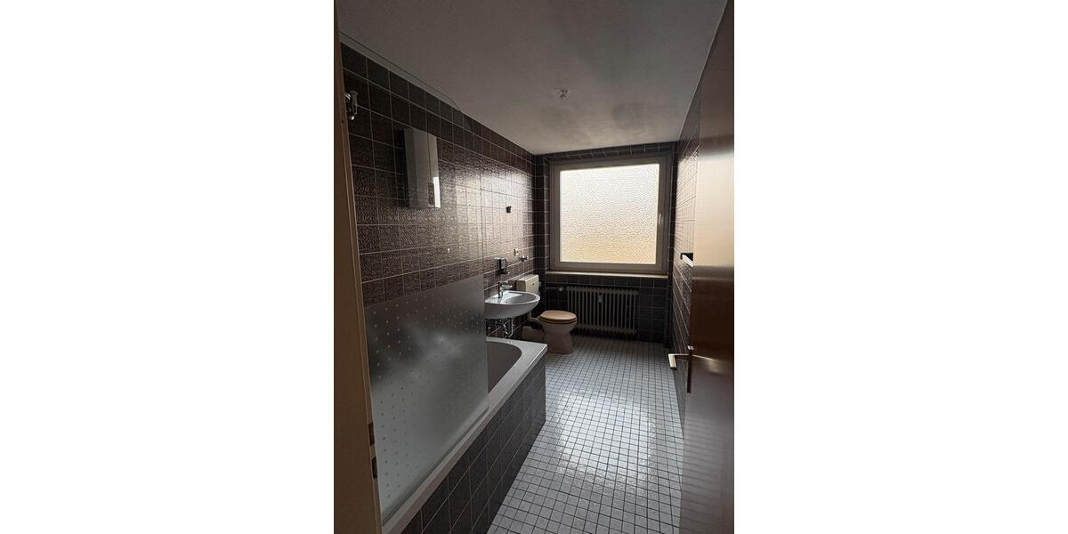 Etagenwohnung Eschweiler - 3 Zimmer, 77 m&sup2;, 920&euro; | Angebot:25416456