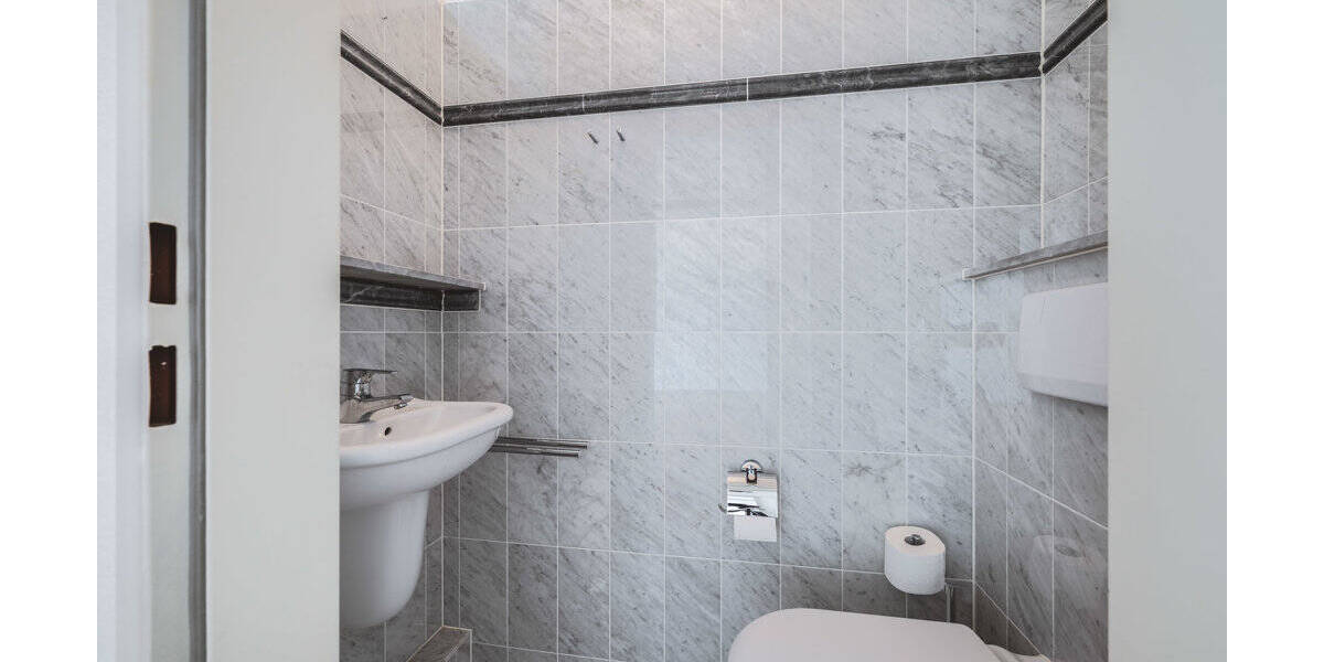 Etagenwohnung Aachen Aachen-Mitte - 3 Zimmer, 108 m&sup2;, 299.000&euro; | Angebot:26192132