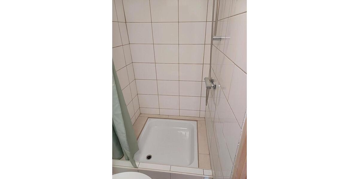 Etagenwohnung Aachen Aachen-Mitte - 1 Zimmer, 8 m&sup2;, 400&euro; | Angebot:25541354
