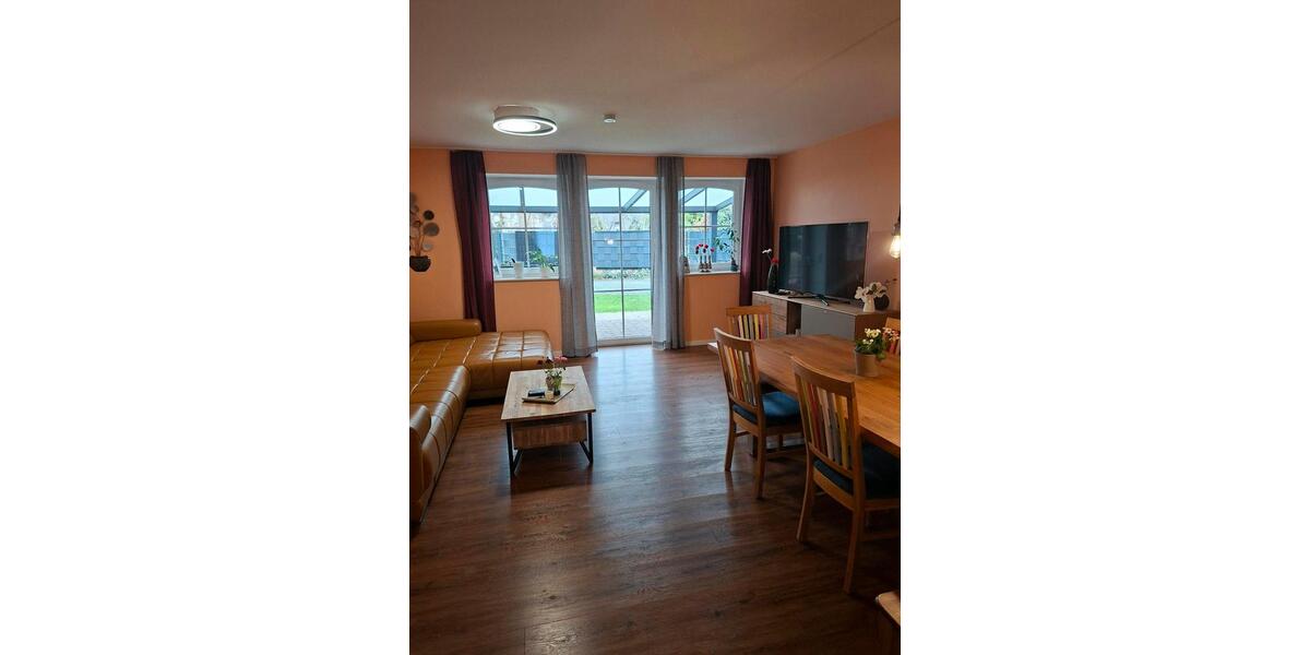 Reihenhaus Hückelhoven - 3 Zimmer, 90 m&sup2;, 269.000&euro; | Angebot:25510538