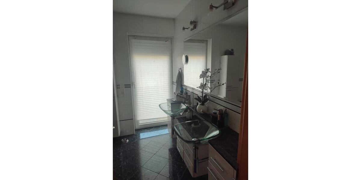 Einfamilienhaus Herzogenrath - 5 Zimmer, 185 m&sup2;, 668.000&euro; | Angebot:26548992