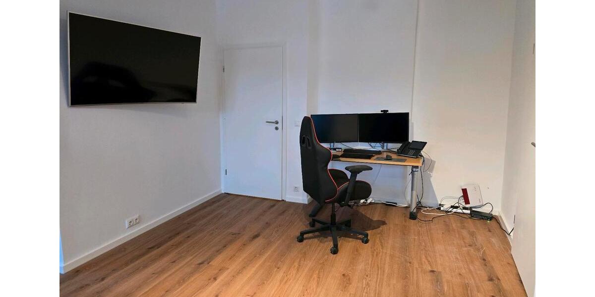 Etagenwohnung Baesweiler - 2 Zimmer, 100 m&sup2;, 900&euro; | Angebot:25162110