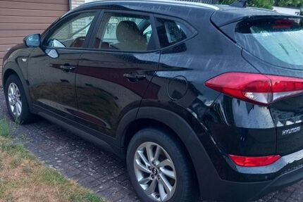 Hyundai TUCSON 129.000 km 12.000 &euro; Aachen 52076