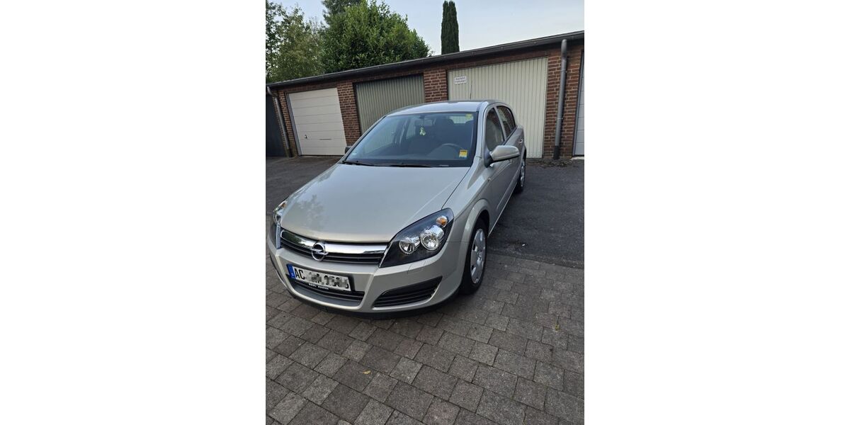 Opel Astra 70.711 km 3.900 &euro; Aachen 52068