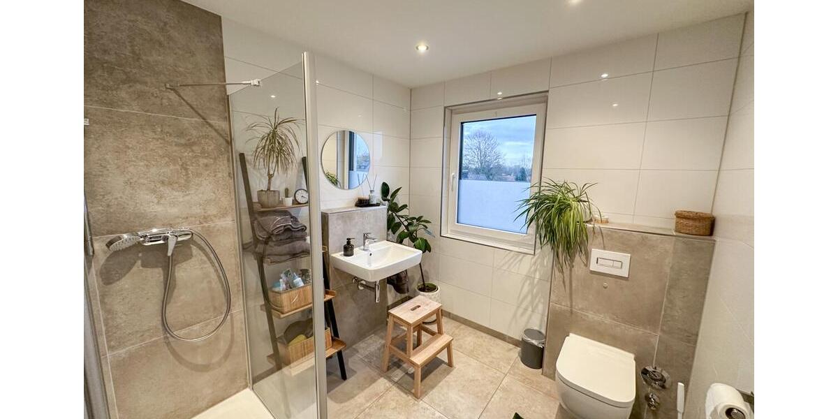 Maisonettenwohnung Geilenkirchen - 4 Zimmer, 125 m&sup2;, 1.375&euro; | Angebot:24584253