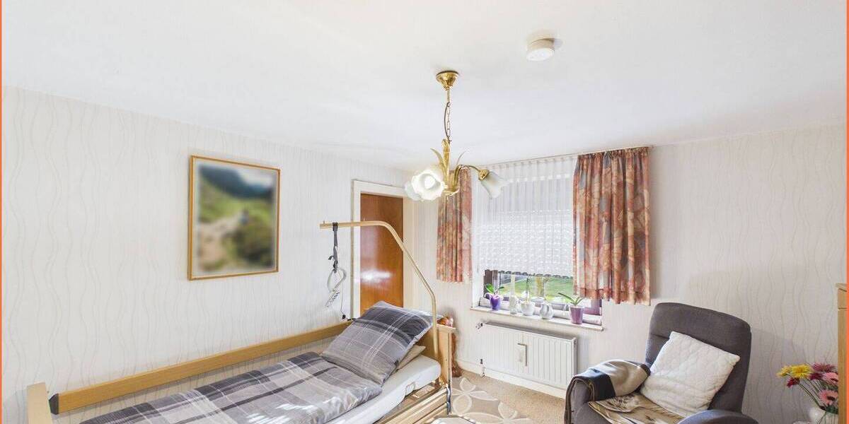 Einfamilienhaus Hückelhoven Hilfarth - 5 Zimmer, 100 m&sup2;, 179.000&euro; | Angebot:26014829