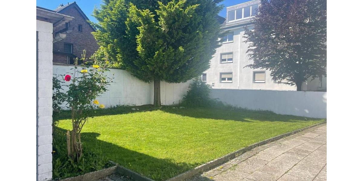 Doppelhaushälfte Düren - 7 Zimmer, 150 m&sup2;, 399.000&euro; | Angebot:26000883