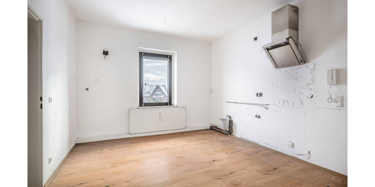 Einfamilienhaus Würselen Broichweiden - 7 Zimmer, 197 m&sup2;, 350.000&euro; | Angebot:26192238