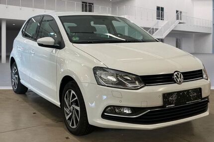VW Polo 38.442 km 9.990 &euro; Geilenkirchen 52511