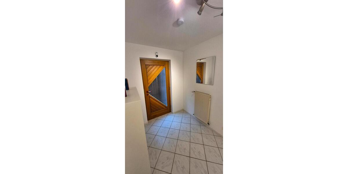 Etagenwohnung Stolberg (Rheinland) - 1.5 Zimmer, 45 m&sup2;, 500&euro; | Angebot:25304072