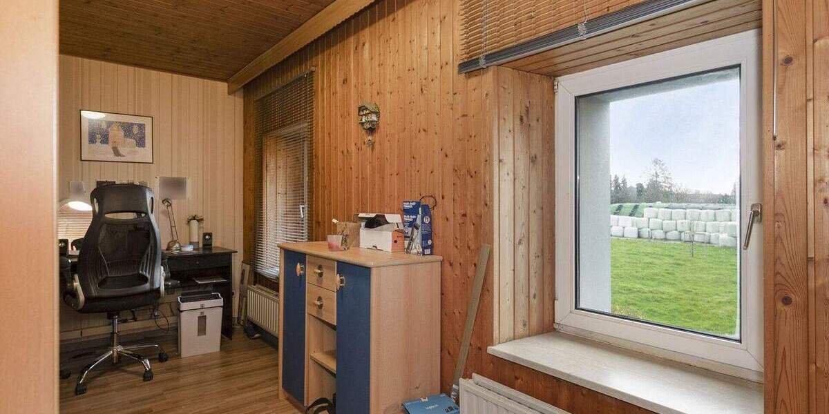 Einfamilienhaus Gangelt / Stahe Stahe - 8 Zimmer, 225 m&sup2;, 325.000&euro; | Angebot:25746547