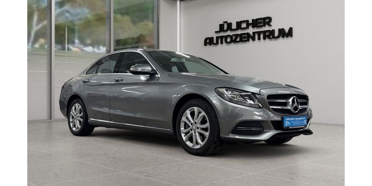 Mercedes-Benz C 300 99.300 km 20.990 &euro; Jülich 52428