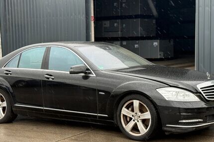 Mercedes-Benz S 500 109.876 km 10.990 &euro; Alsdorf 52477