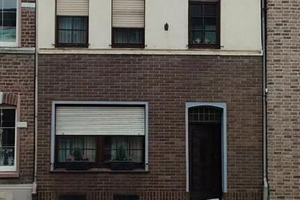 Haus Alsdorf - 10 Zimmer, 120 m&sup2;, 150.000&euro; | Angebot:27021735