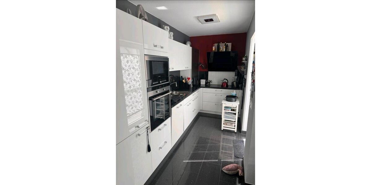 Bungalow Baesweiler - 3 Zimmer, 118 m&sup2;, 1.500&euro; | Angebot:26623930