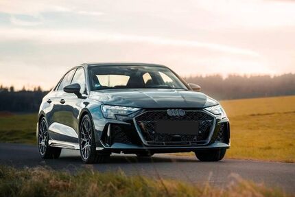 Audi RS3 15.000 km 65.490 &euro; Nideggen 52385