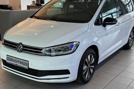 VW Touran 25.200 km 33.989 &euro; Baesweiler 52499