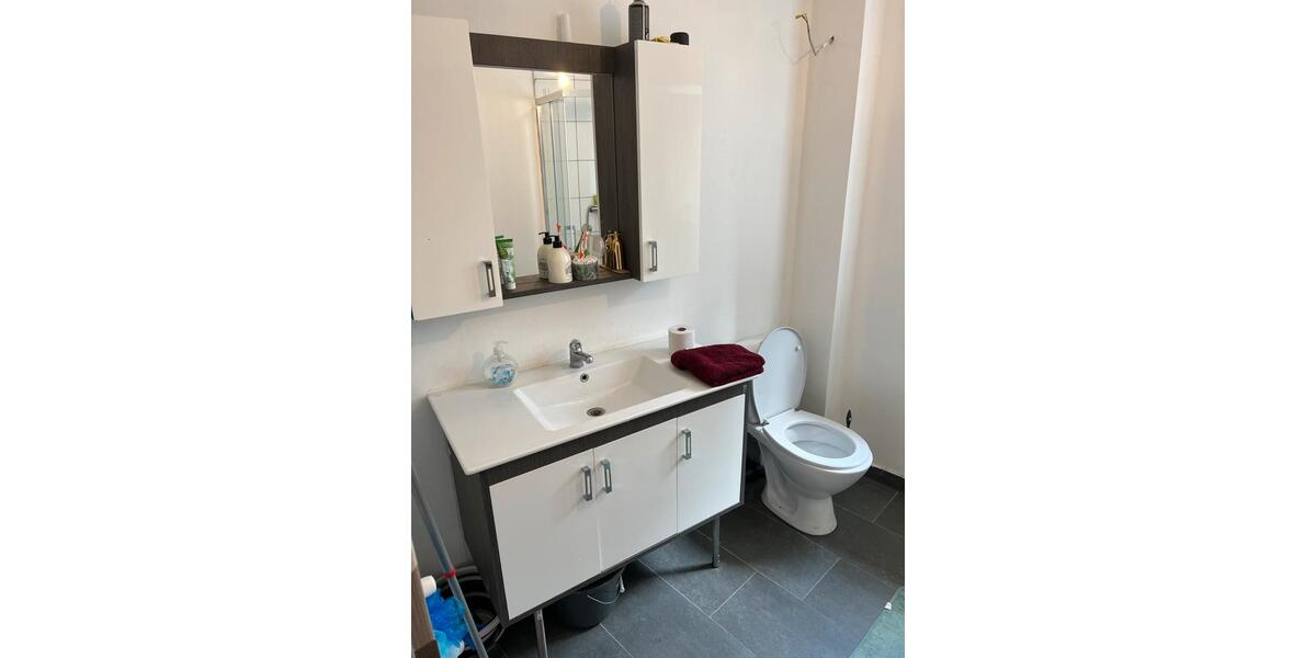 Mehrfamilienhaus, Wohnhaus Stolberg (Rheinland) - 7 Zimmer, 240 m&sup2;, 380.000&euro; | Angebot:26885187