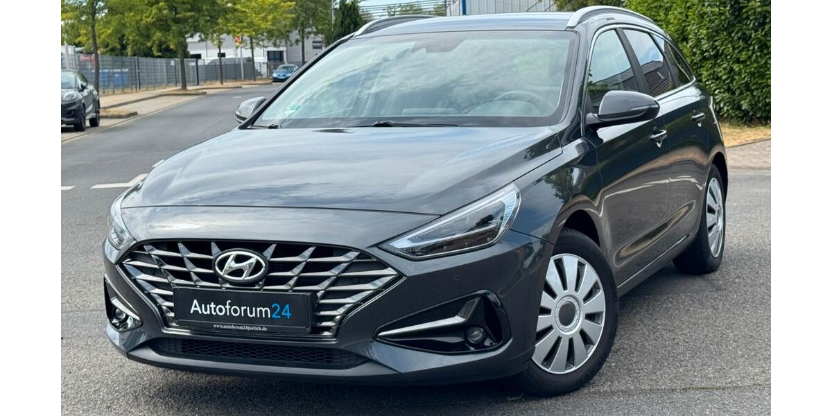 Hyundai i30 70.000 km 12.399 &euro; Jülich 52428