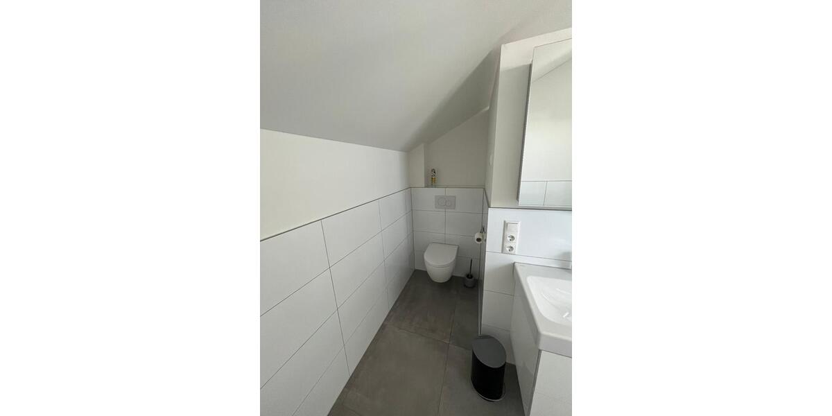 Dachgeschoßwohnung Vettweiß - 3 Zimmer, 84 m&sup2;, 1.086&euro; | Angebot:26609174