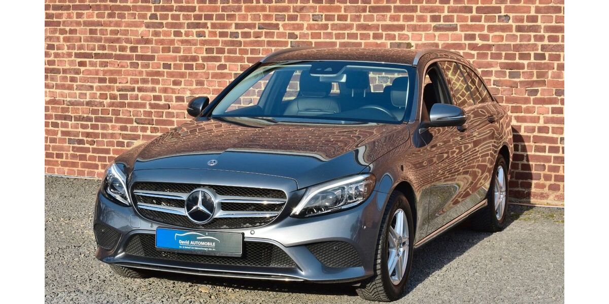Mercedes-Benz C 220 65.000 km 22.490 &euro; Düren 52351