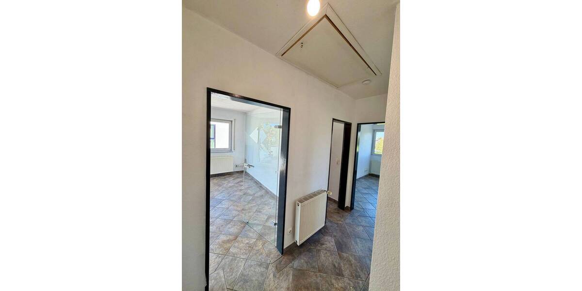 Etagenwohnung Aachen Nütheim - 3 Zimmer, 68 m&sup2;, 190.000&euro; | Angebot:26377389