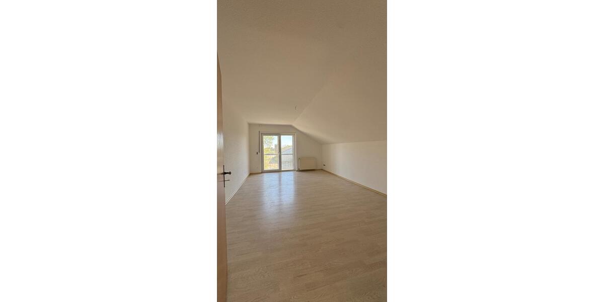 Etagenwohnung Erkelenz - 4 Zimmer, 94 m&sup2;, 830&euro; | Angebot:26644858