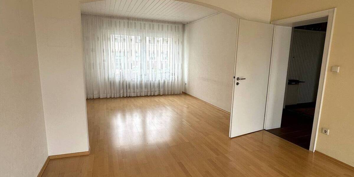 Einfamilienhaus Düren Distelrath - 6 Zimmer, 154 m&sup2;, 369.000&euro; | Angebot:26204880