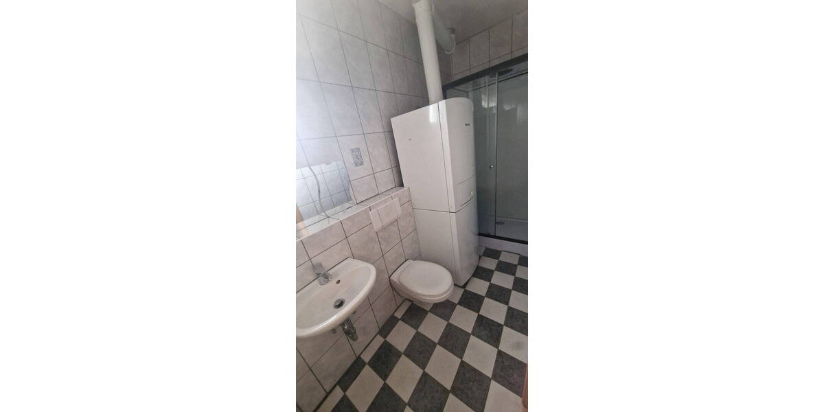 Reihenmittelhaus Düren Birkesdorf - 6 Zimmer, 150 m&sup2;, 1.300&euro; | Angebot:26009380