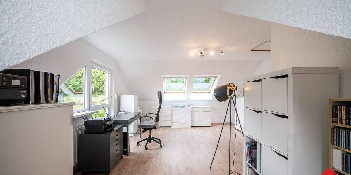 Sehr gepflegtes Reihenendhaus mit Garage und Kfz-Stellplatz - Reihenendhaus Wuppertal Barmen | Angebot:26790415