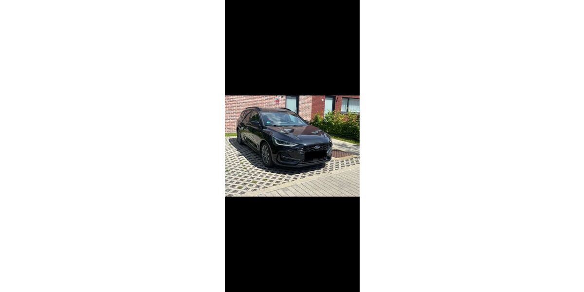 Ford Focus 32.000 km 14.800 &euro; Aachen 52066