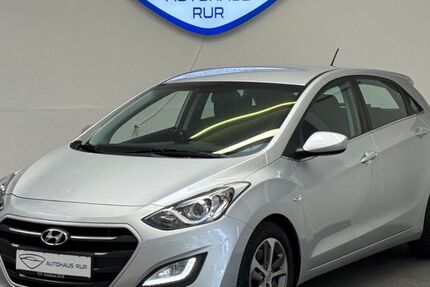 Hyundai i30 89.990 km 8.990 &euro; Düren 52353