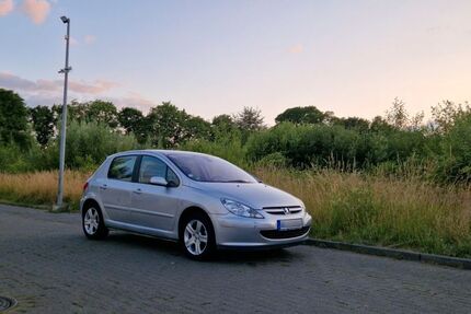 Peugeot 307 87.000 km 3.100 &euro; Aachen 52074
