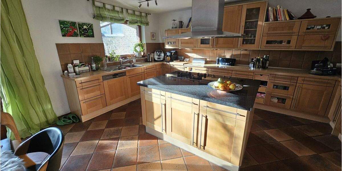 Reihenmittelhaus Stolberg (Rheinland) Büsbach - 5 Zimmer, 238 m&sup2;, 595.000&euro; | Angebot:25677449