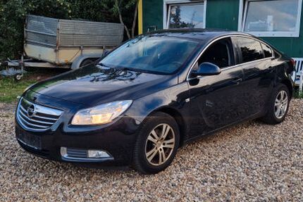 Opel Insignia 220.000 km 3.000 &euro; Düren 52349