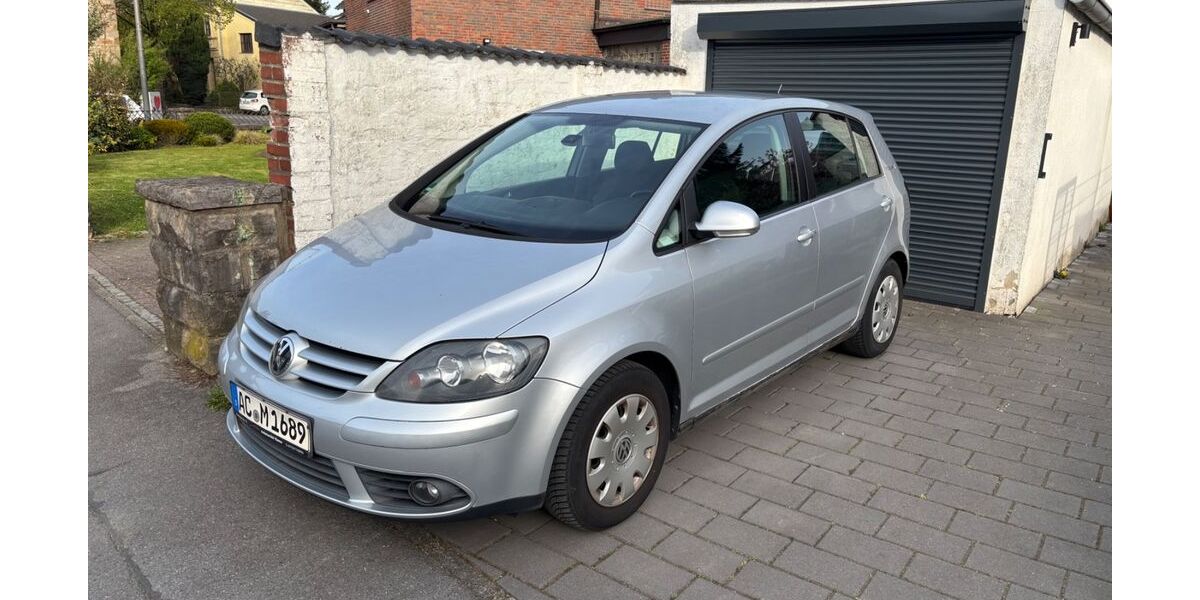 VW Golf Plus 275.800 km 2.450 &euro; Aachen 52078