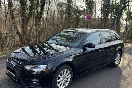 Audi A4 187.000 km 9.499 &euro; Düren 52355