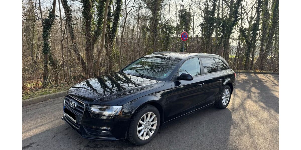 Audi A4 187.000 km 9.999 &euro; Düren 52355