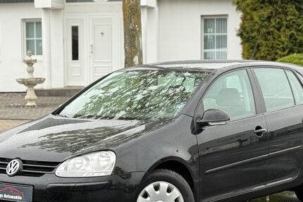 VW Golf 92.037 km 5.490 &euro; Jülich 52428