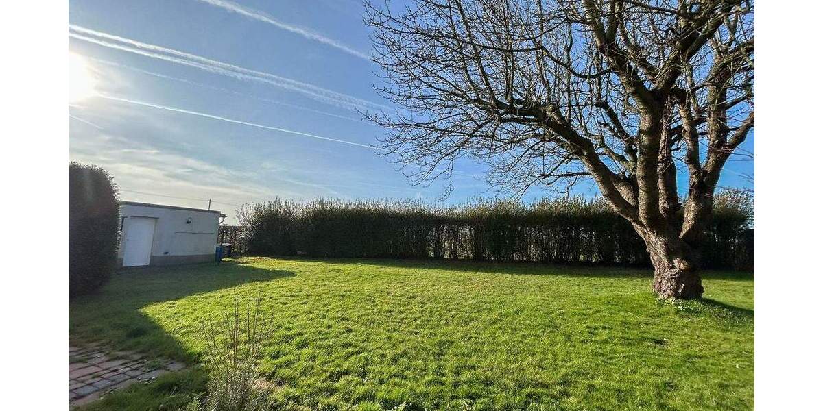 Mehrfamilienhaus, Wohnhaus Baesweiler / Loverich Loverich - 6 Zimmer, 143 m&sup2;, 379.000&euro; | Angebot:25687022