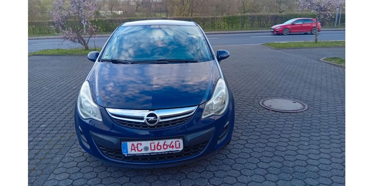 Opel Corsa 142.425 km 2.299 &euro; Aachen 52080