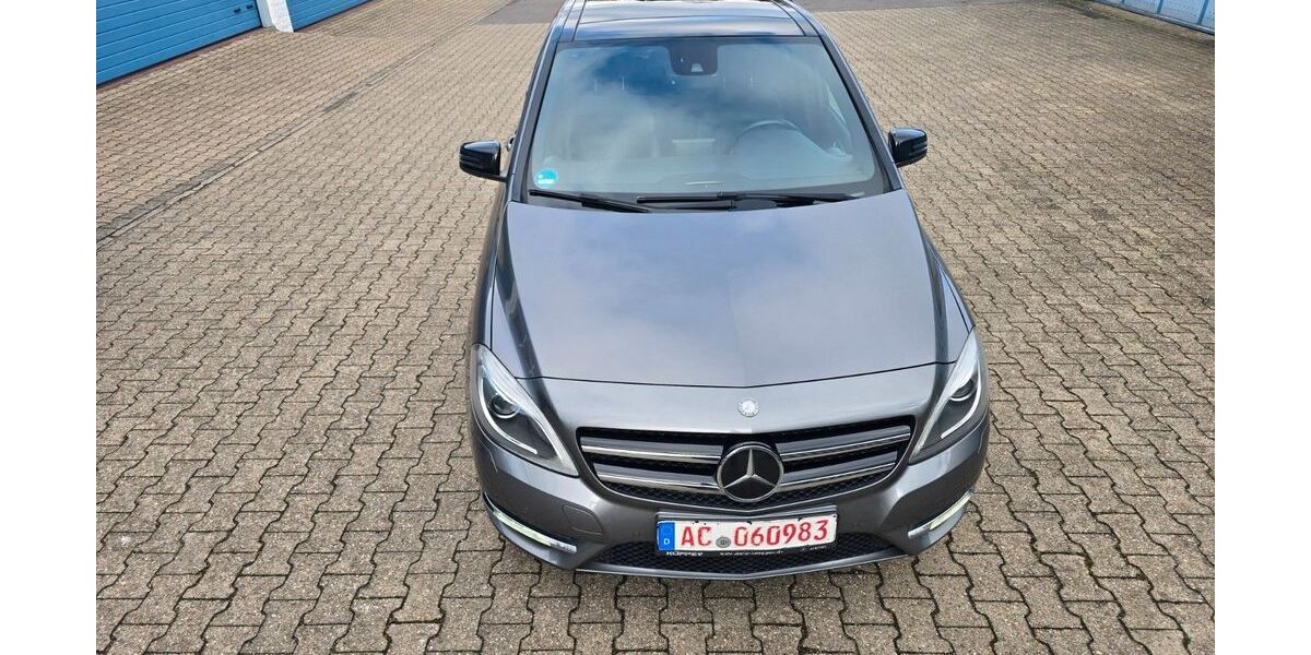 Mercedes-Benz B 200 160.000 km 13.000 &euro; Aachen 52068