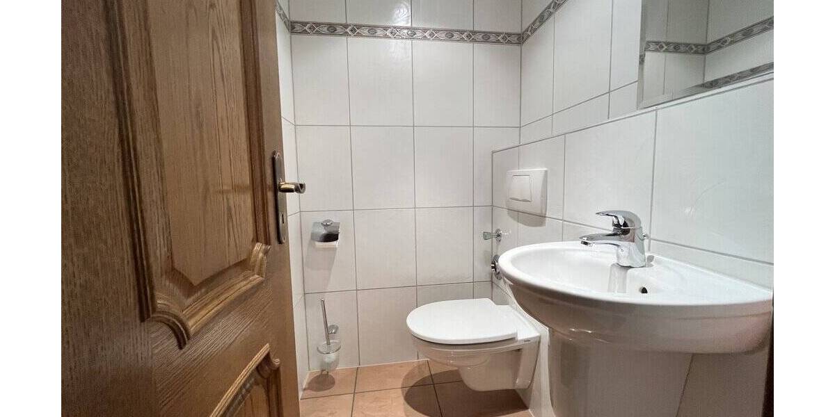 Etagenwohnung Aachen Aachen-Mitte - 2 Zimmer, 84 m&sup2;, 265.000&euro; | Angebot:26192168