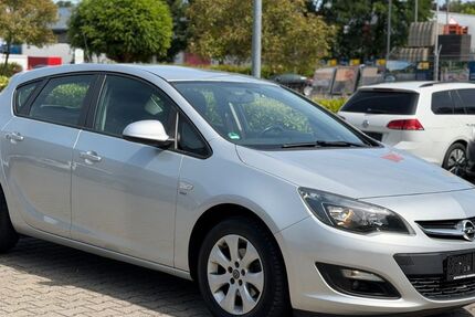 Opel Astra 115.757 km 7.990 &euro; Alsdorf 52477
