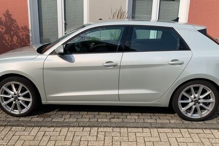 Audi A1 39.700 km 20.900 &euro; Roetgen 52159