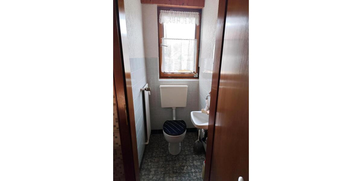 Einfamilienhaus Stolberg (Rheinland) - 6.5 Zimmer, 104 m&sup2;, 310.000&euro; | Angebot:25292212