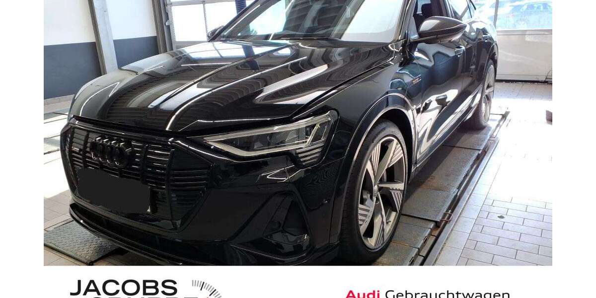 Audi e-tron 34.133 km 41.970 &euro; Aachen 52078